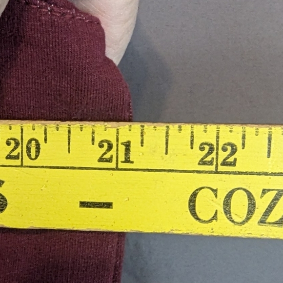 Dream Jeannes by Quacker Factory burgundy medium button up sequined - Picture 12 of 14